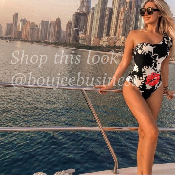 H&M One-Shoulder Swimsuit Bodysuit - Picture 7 of 12